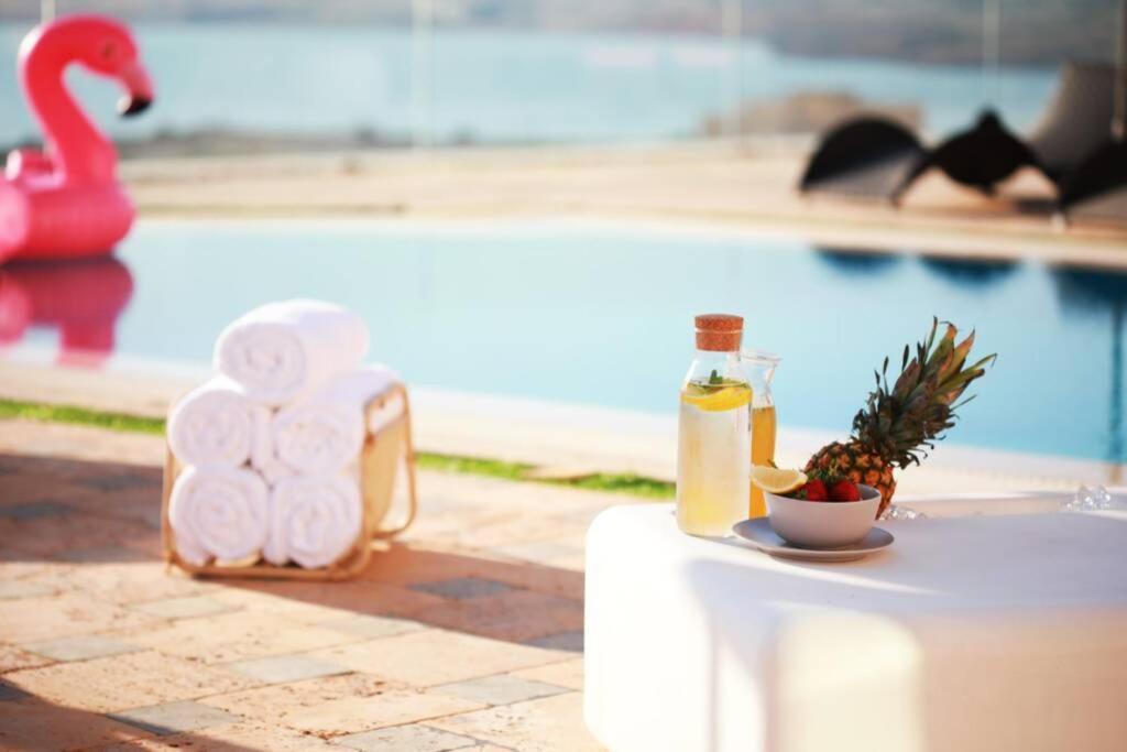 Villa Sea Breeze Sweimeh 外观 照片